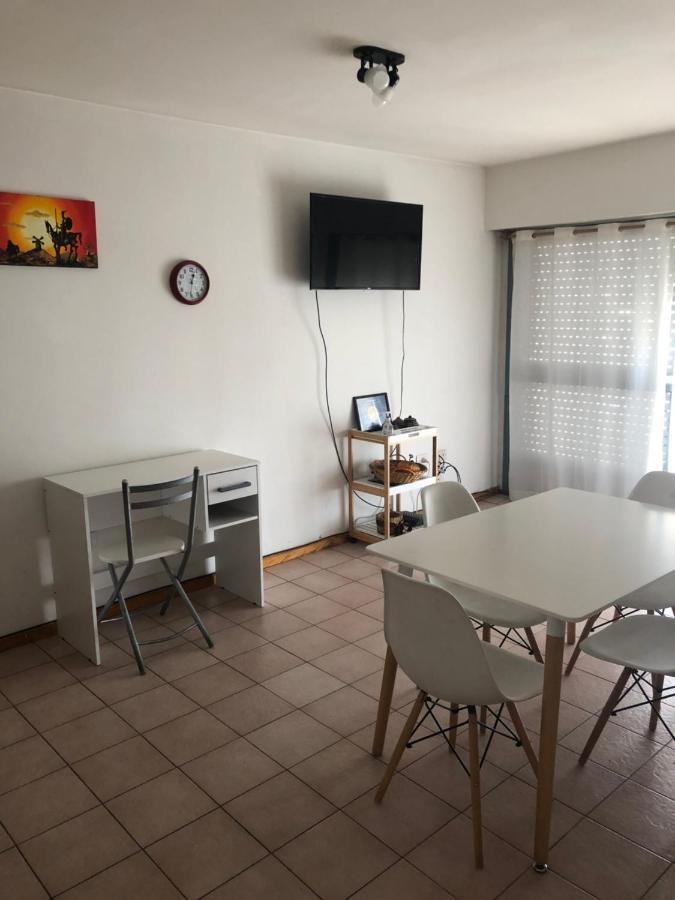 Apartamento Pacifico Suites Centro Bahia Blanca Luaran gambar